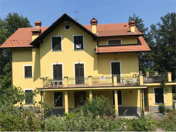 Albergo con 12 camere