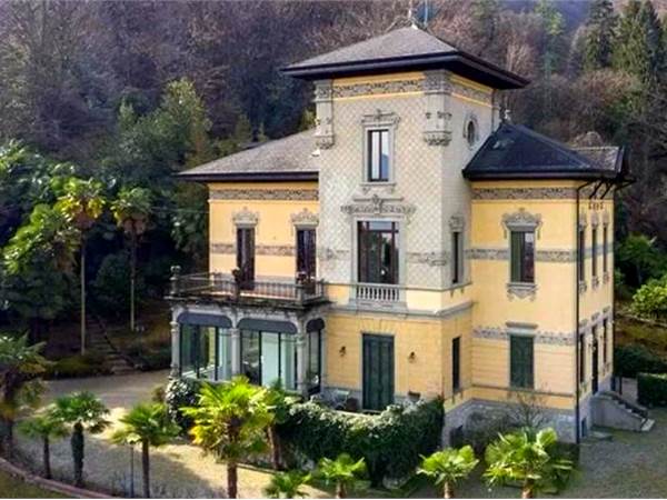 Prestigious renovated period villa