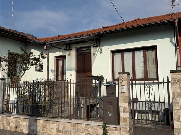 Verbania Intra, porzione di casa in zona tranquilla e soleggiata