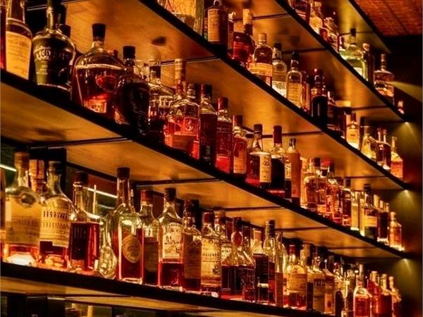 Bar/Restaurant for sale in Intra